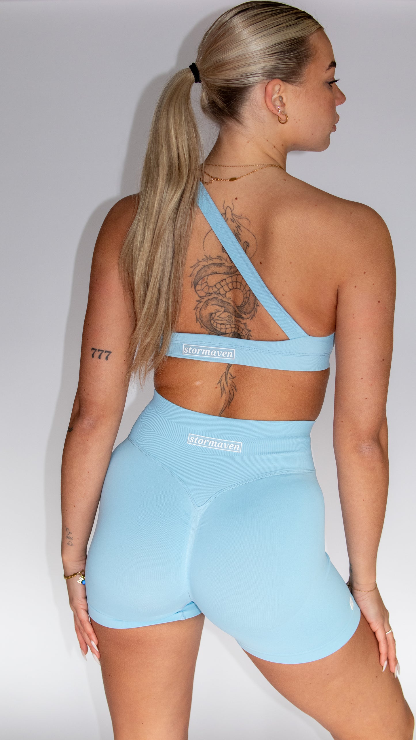 Pre-Order: SeamlessSculpt ™ Shorts 4.5" in Powder Blue